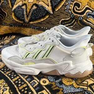 Adidas ozweego beige